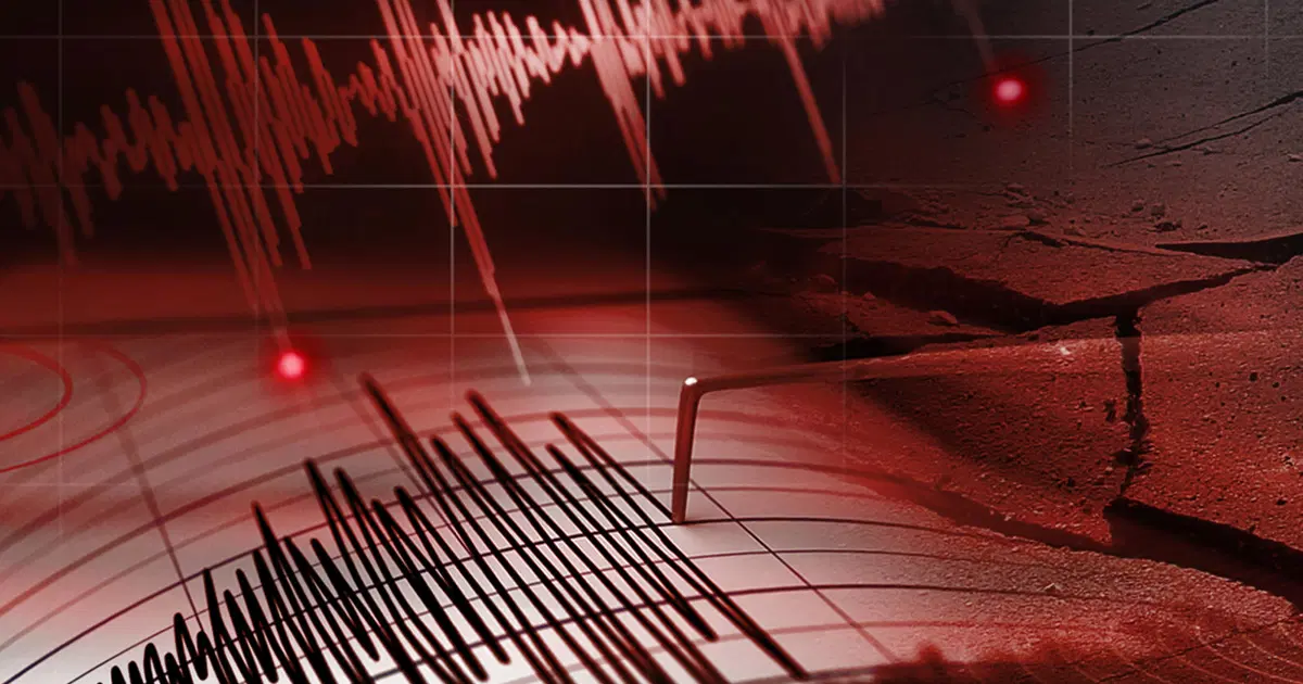 Endonezya'da 6,1 büyüklüğünde deprem