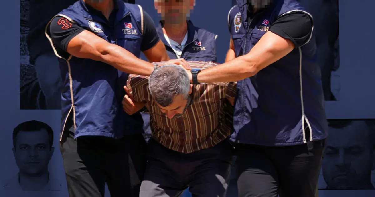 Suikast timinin gömülen silahları. FETÖ'cü Burkay Karatepe'nin gösterdiği yerlerde silah bulunamadı | NTV Haber