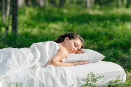 Uyku turizmi rüzgarı. Saat 21.00'de yatmak için tatile çıkıyorlar