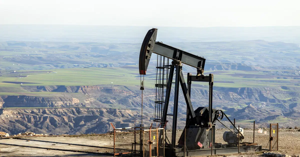 Petrol fiyatlarında yaptırım öncesi kar satışı | NTV Haber