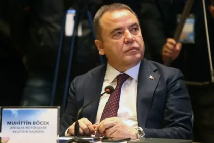 Muhittin Böcek ek ifade verdi. "Adaylık için 15 milyon euro istedi" iddiası | NTV Haber